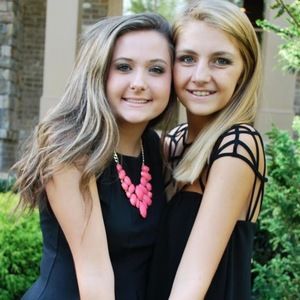 Meet your Posher, Leah